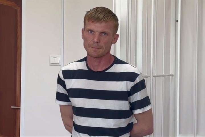 В Саяногорске серийного вора осудили за нападение на оперативника